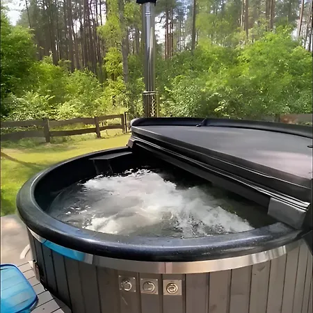 Letniskowy Letniczówka Сasa de vacaciones *