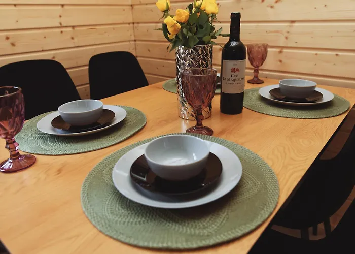 Letniskowy Letniczowka Дом отдыха Вархалы